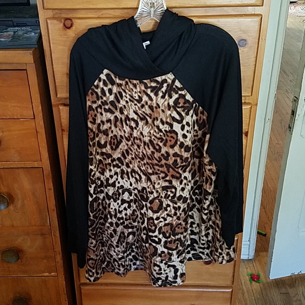 Lularoe riley hoodie